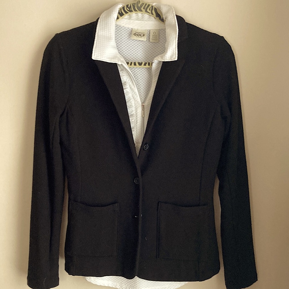 Tahari black fitted knit blazer size small.